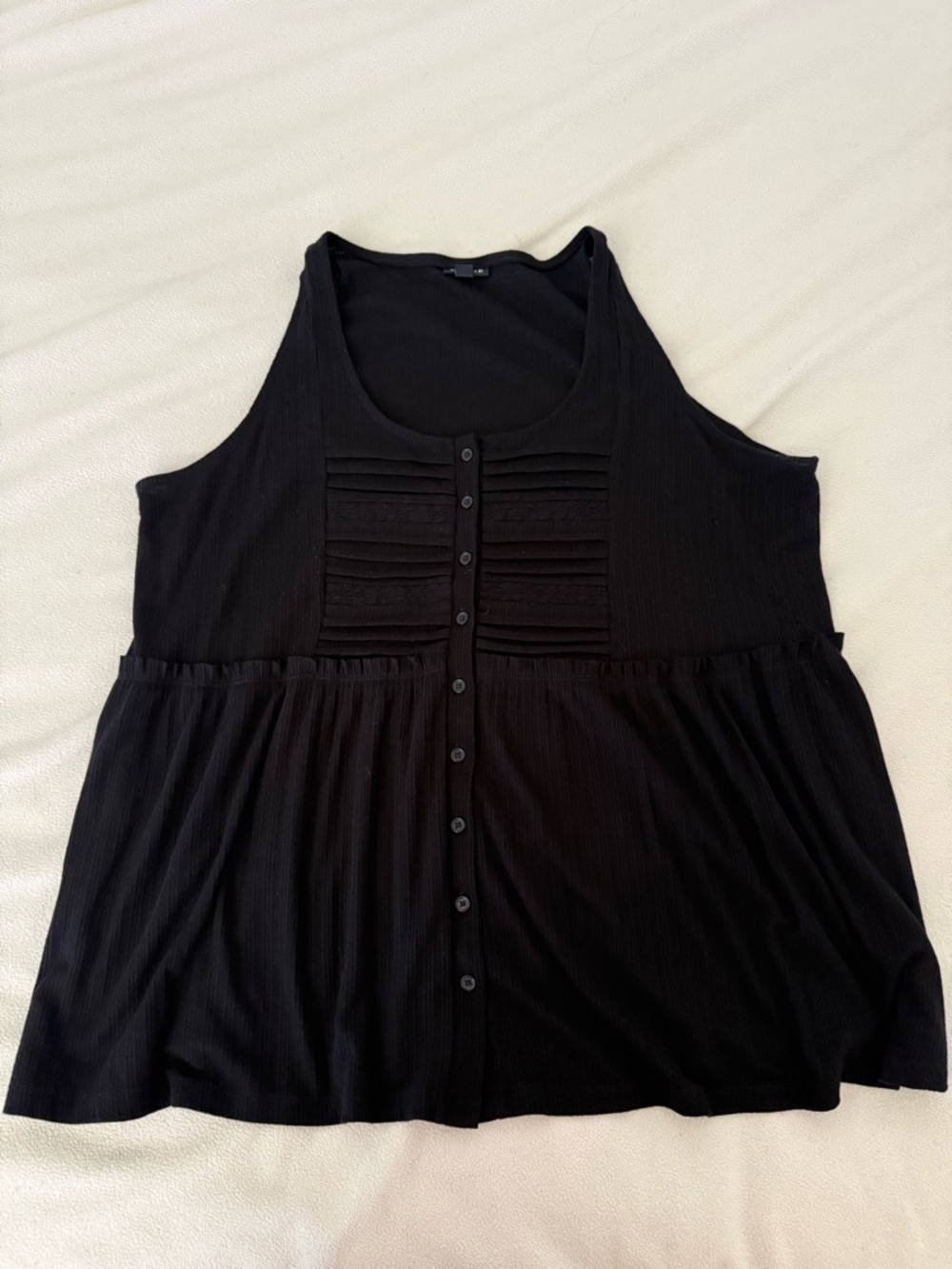 torrid Black Sleeveless Button-Front Tank Top